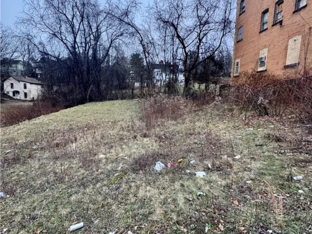 Farm for sale in Monessen, Pennsylvania