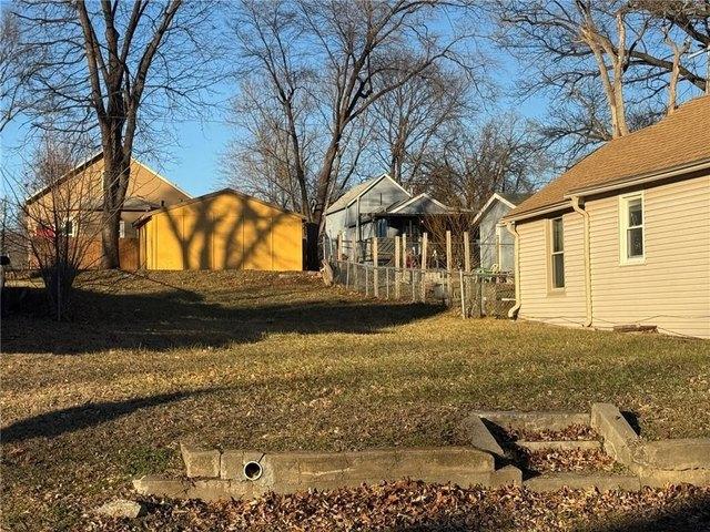 Land for sale in Easton Bus Services, Leavenworth