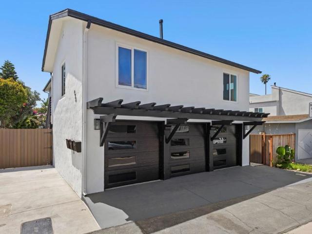 House for sale in Ventura, California