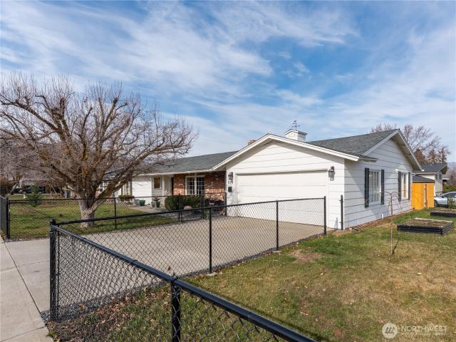 House for sale in Wenatchee, Washington