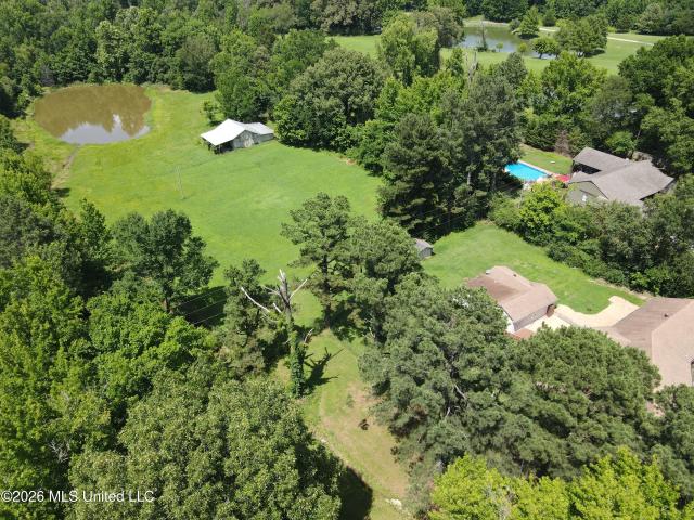 House for sale in Nesbit, Mississippi