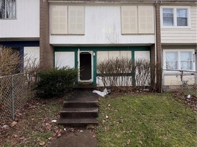 Townhouse for sale in Cleveland, Ohio