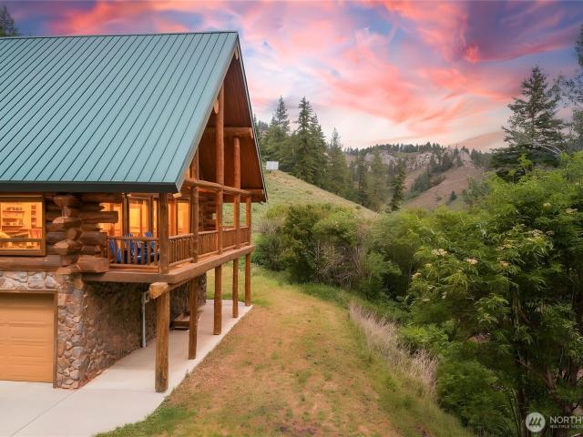 House for sale in Cashmere, Washington