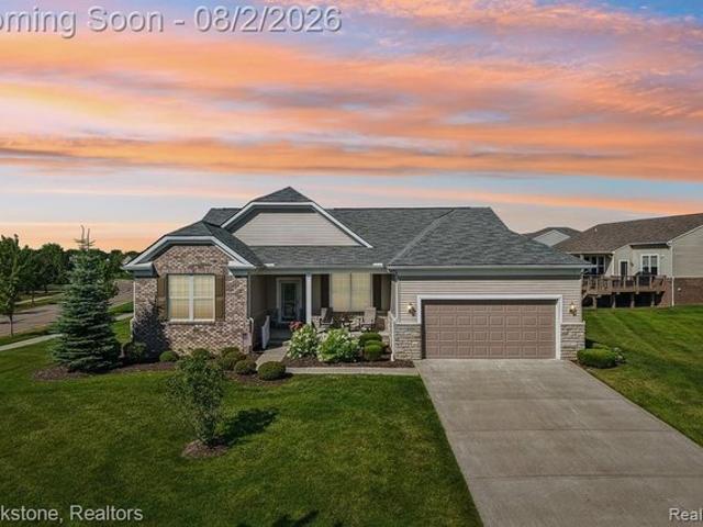 Condo for sale in Grand Blanc, Michigan