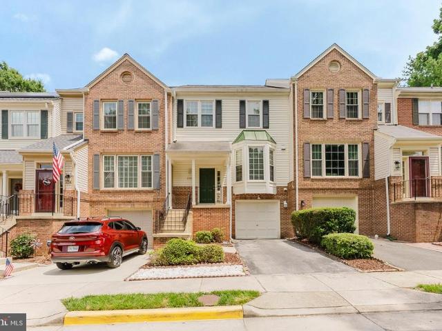 Townhouse for sale in Virginia