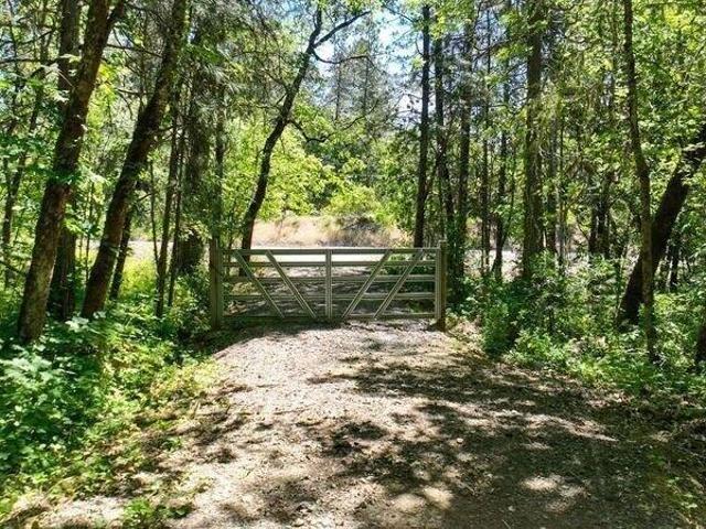 Land for sale in Grants Pass