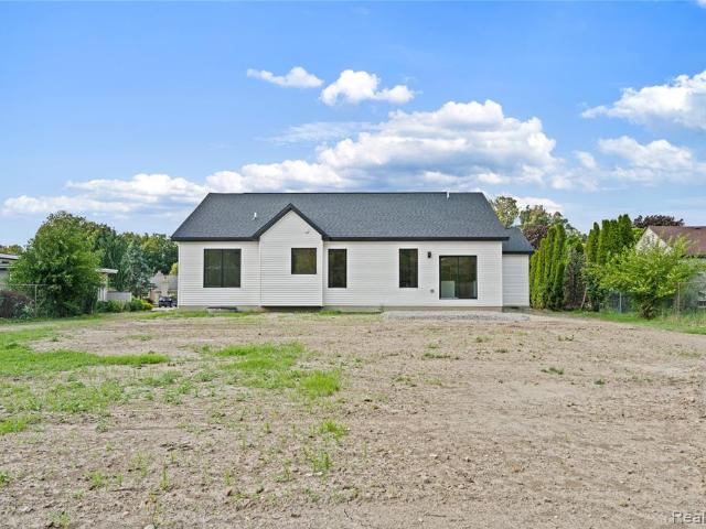 House for sale in Grosse Ile, Michigan