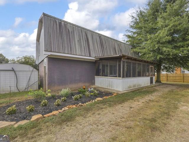 House for sale in Danielsville, Madison County