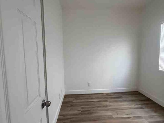 Apartment for rent in Long Beach, California