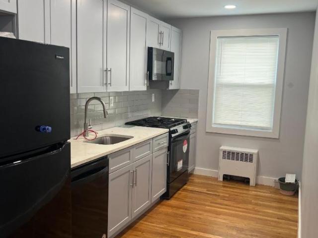 Condo for sale in Bloomfield, New Jersey