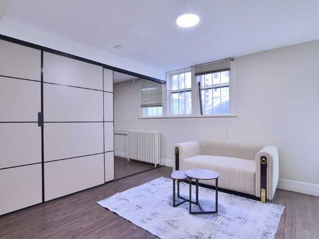 Apartment for rent in Davie Village, Vancouver