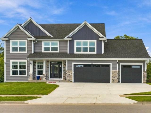 House for sale in Grafton, Wisconsin
