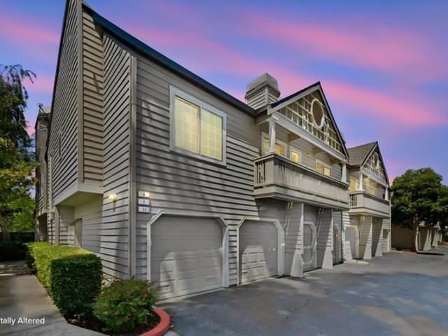 Condo for sale in San Mateo, California