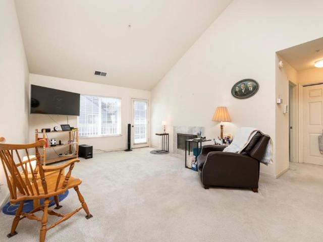 Condo for sale in San Mateo, California