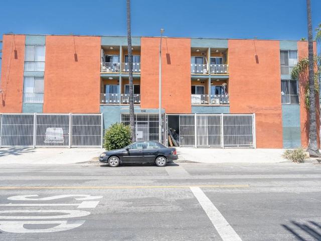 Apartment for rent in Koreatown, Los Angeles