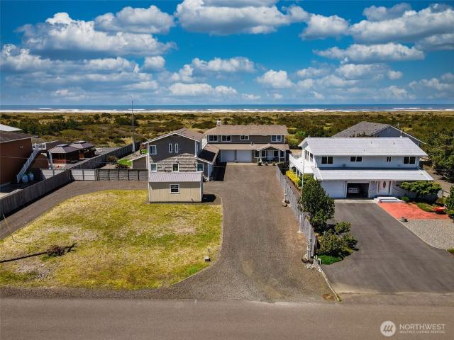 House for sale in Ocean Shores, Washington