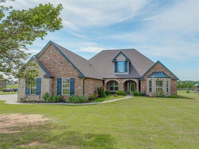 House for sale in Choctaw, Oklahoma