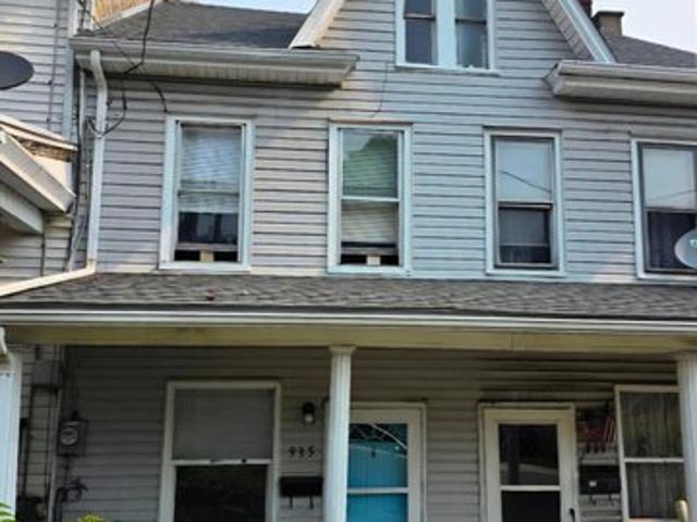 Townhouse for sale in Coal Township, Pennsylvania