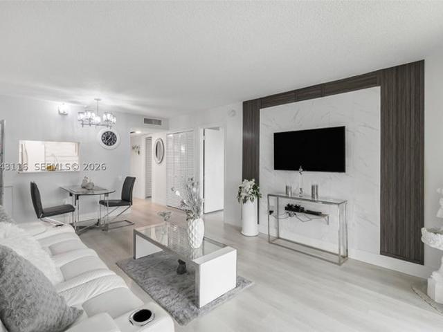 Condo for sale in Tamarac, Florida