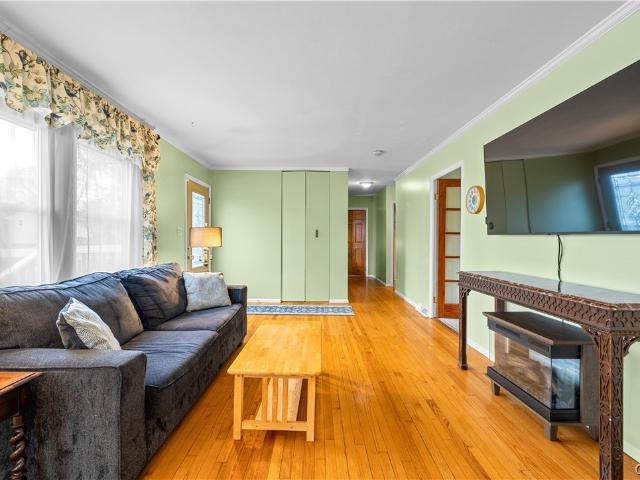 House for sale in Oneida, New York