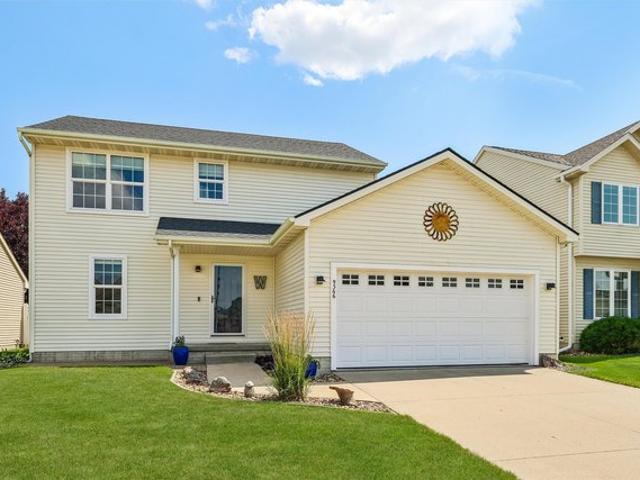 House for sale in West Des Moines, Iowa