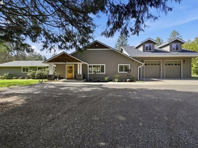 House for sale in Oregonia