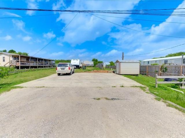 Land for sale in Dickinson, Texas