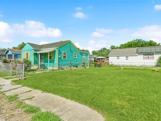 Land for sale in New Orleans, Louisiana