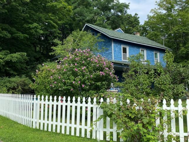 House for sale in Michigan Corners, Scotchtown