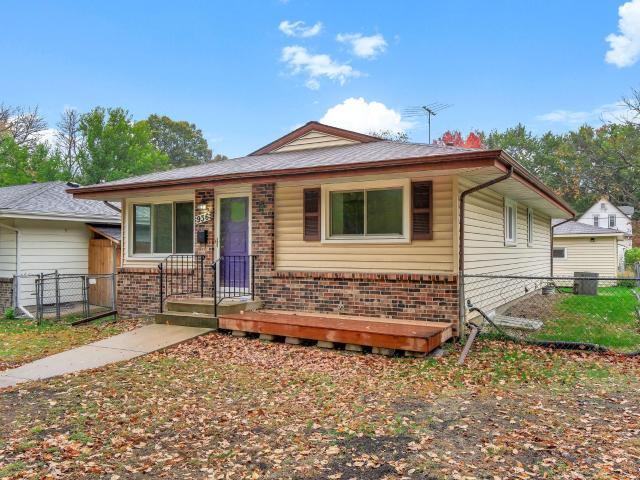 House for sale in West Seventh - Fort Road, Saint Paul