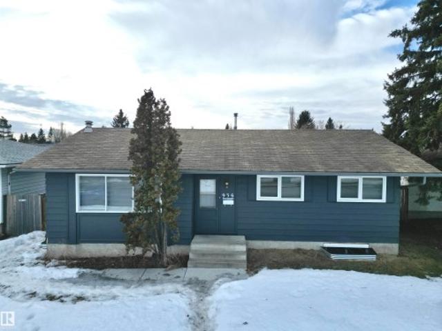 House for sale in Wedgewood, Alberta