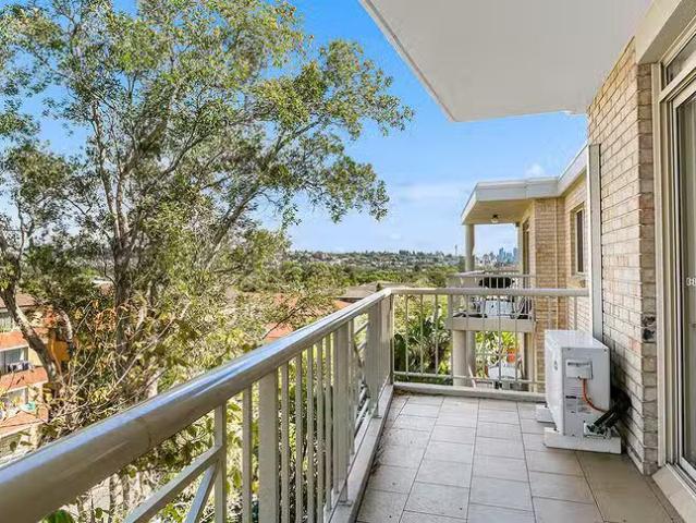 Apartment for rent in Rose Bay, Tasmania