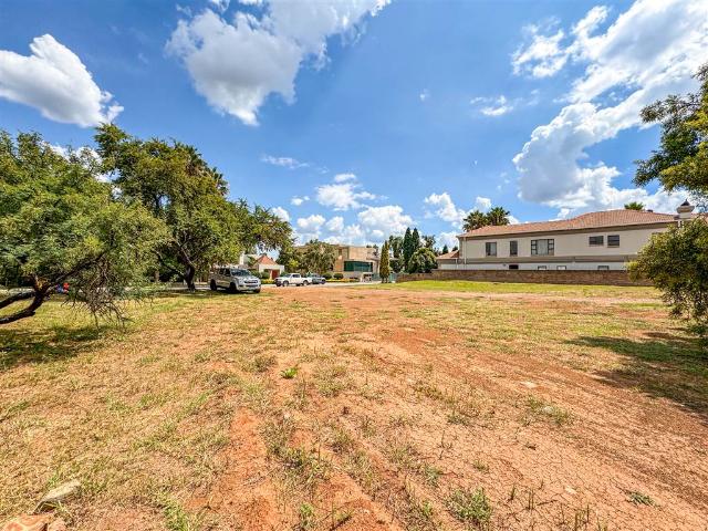 Land for sale in Waterkloof, Gauteng