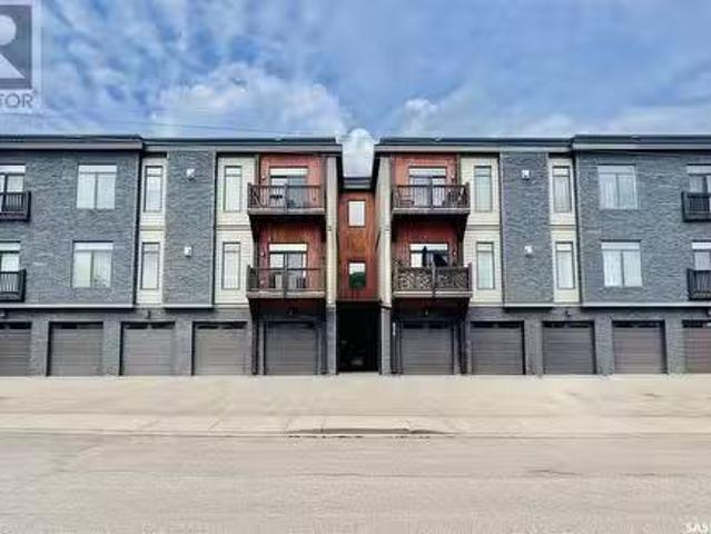House for sale in Moose Jaw, Saskatchewan