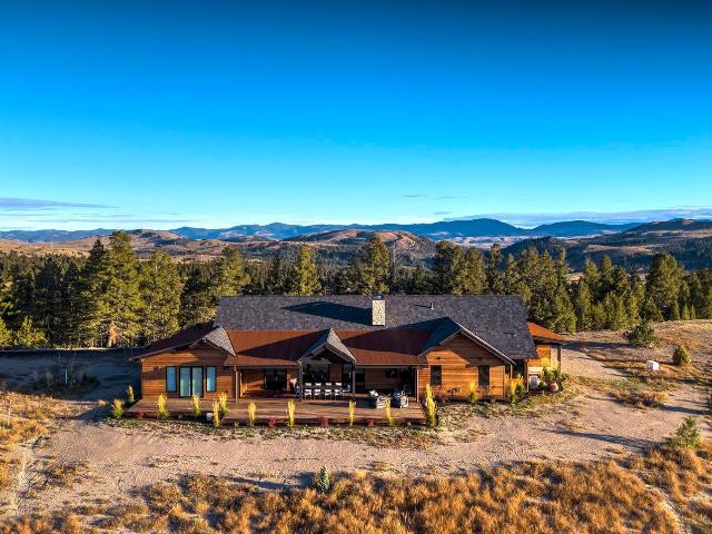 House for sale in Deer Lodge, Montana