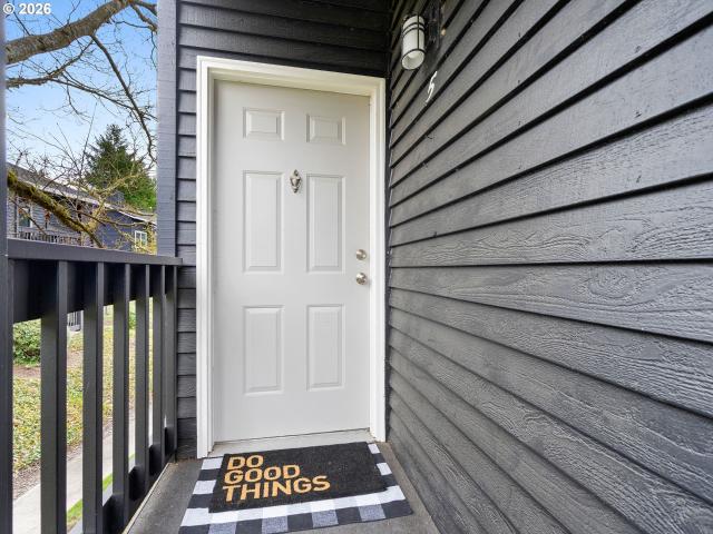 Condo for sale in Oregonia