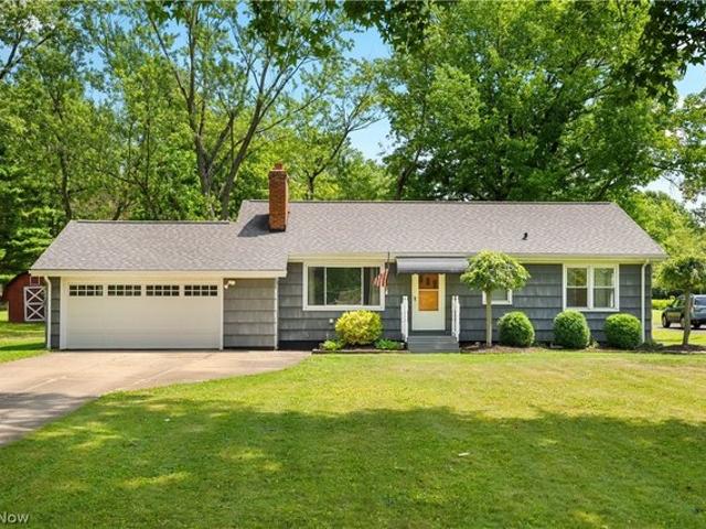 House for sale in Broadview Heights, Ohio