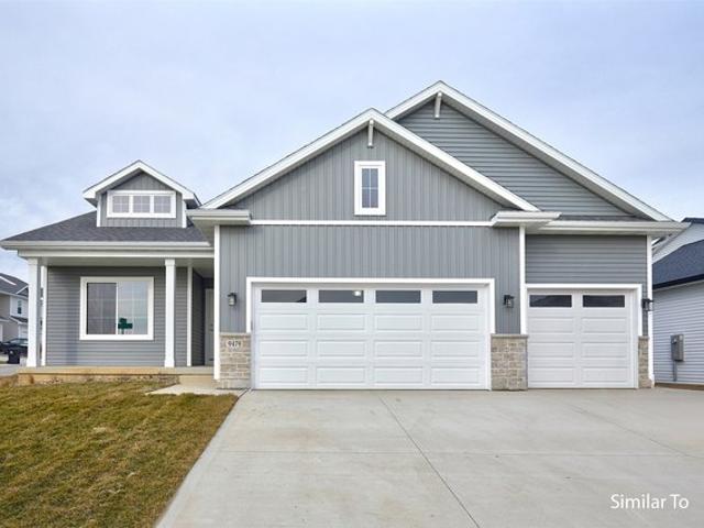 Townhouse for sale in West Des Moines, Iowa