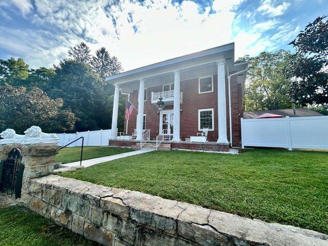 House for sale in Pipestem, West Virginia