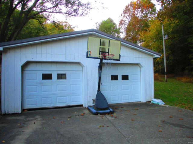 House for sale in French Lick, Orange County