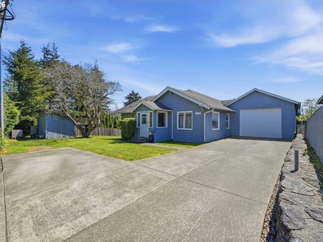 House for sale in Oregonia