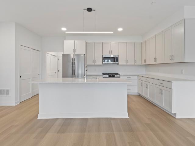 Condo for sale in Oak Creek, Wisconsin