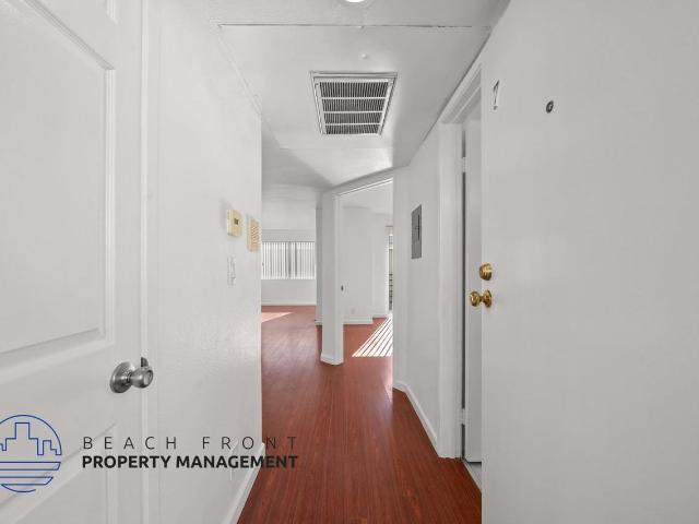 Apartment for rent in Santa Monica, California