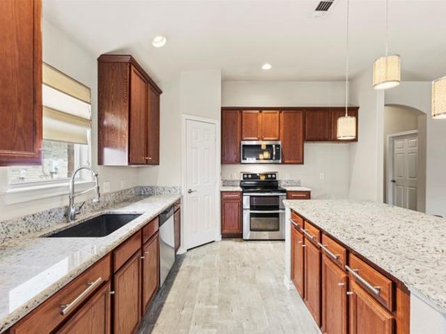 House for sale in Crowley, Tarrant County