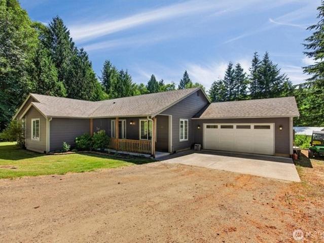 House for sale in Longview, Washington
