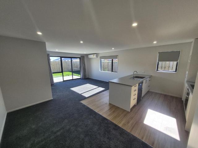 Townhouse for rent in Rolleston, Canterbury