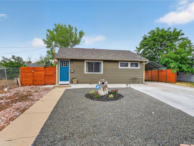 House for sale in Arapahoe, Colorado