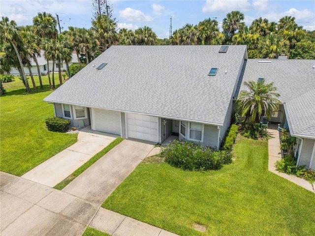 Townhouse for sale in Port Orange, Florida