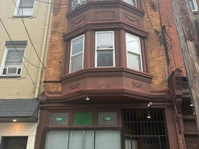 House for sale in Philadelphia, Pennsylvania