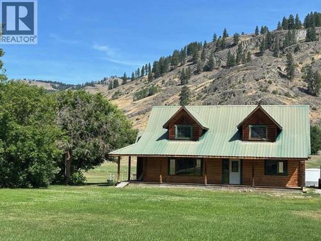 House for sale in Midway, British Columbia